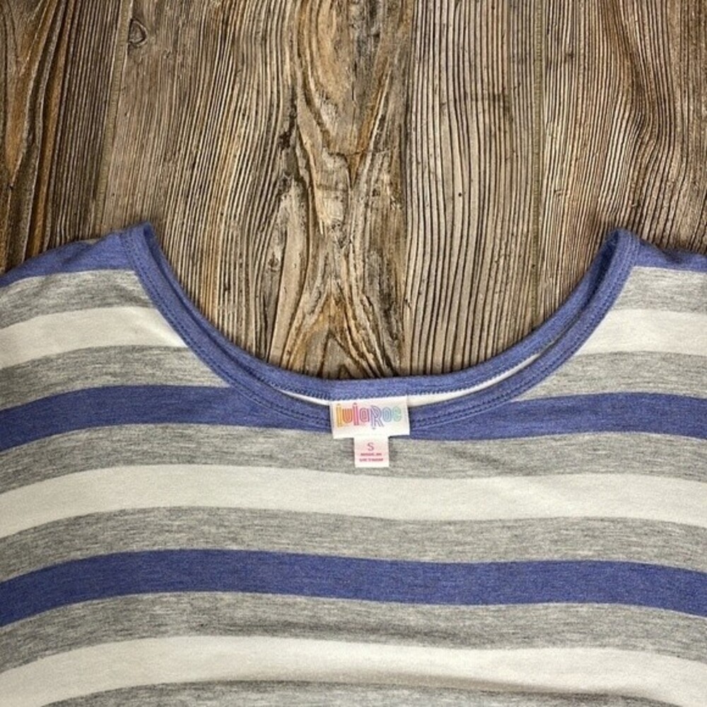 Lula Roe Dress / Sleep Shirt Size Small - Picture 7 of 12